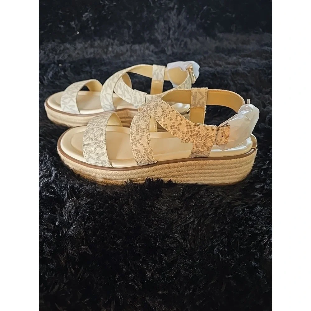 Woman's Sandals MICHAEL Michael Kors Lynn Espadrille Sandal‎